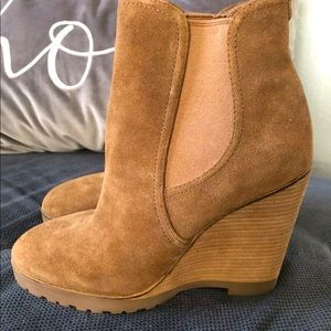 NEW Michael Kors Thea Wedge Suede Boots 7.5